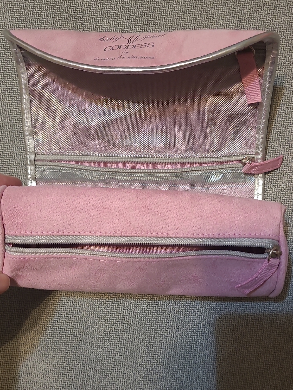 Baby Phat Jewelry/make-up Roll - Picture 4 of 5